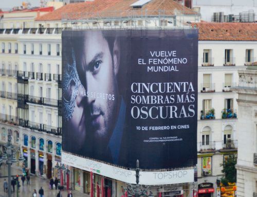 50 Sombras Más Oscuras